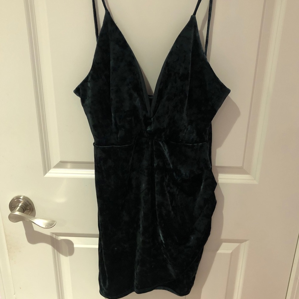 Windsor Velvet Bodycon Dress